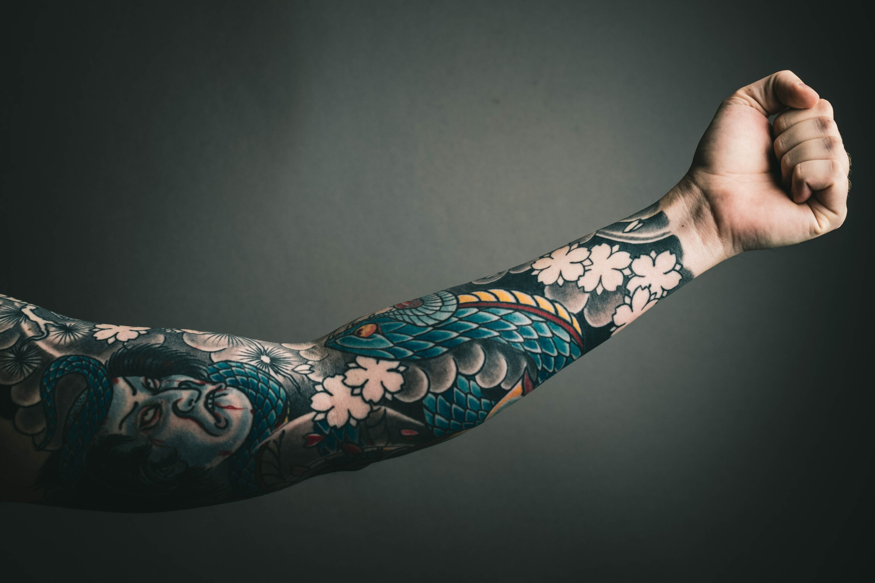 Tendências para tatuagem 2021 - 4 estilos e muitas imagens para inspirar
